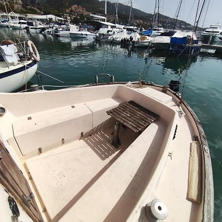 Les Botigues de Sitges Relax Sea酒店 外观 照片